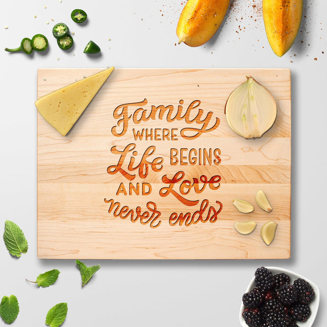 Personalized Cutting Board - Family - Maple, Cherry or Walnut - Quetzal Studio