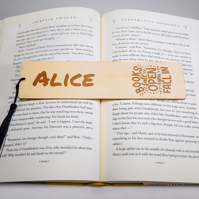 Personalized Wood Bookmark with Tassel - Books Fall Open