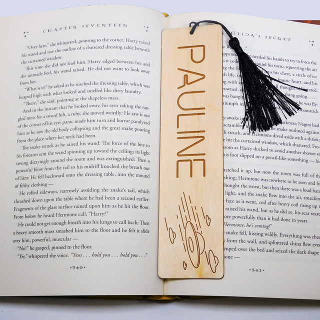 Personalized Wood Bookmark with Tassel - UFOs - Quetzal Studio