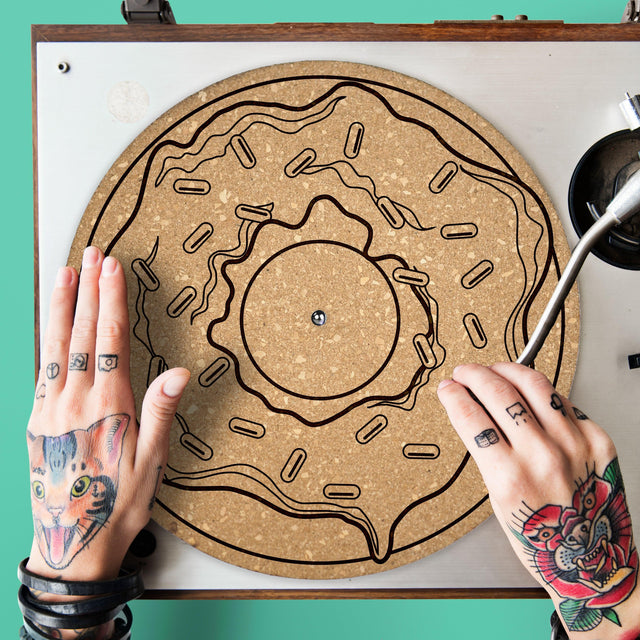 Donut Turntable Slipmat - Audiophile-Grade Cork | Quetzal Studio - Quetzal Studio