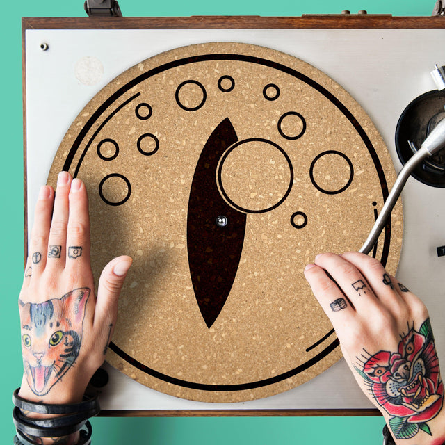 Eye Turntable Slipmat - Audiophile-Grade Cork | Quetzal Studio - Quetzal Studio