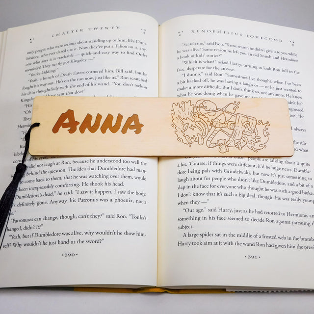 Personalized Wood Bookmark with Tassel - CLOWN SWING - Quetzal Studio